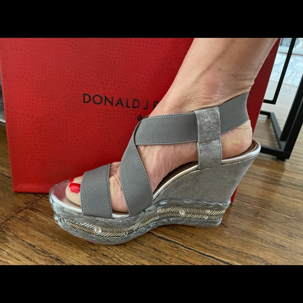 COPY - DONALD J PLINER Wedge Sandals